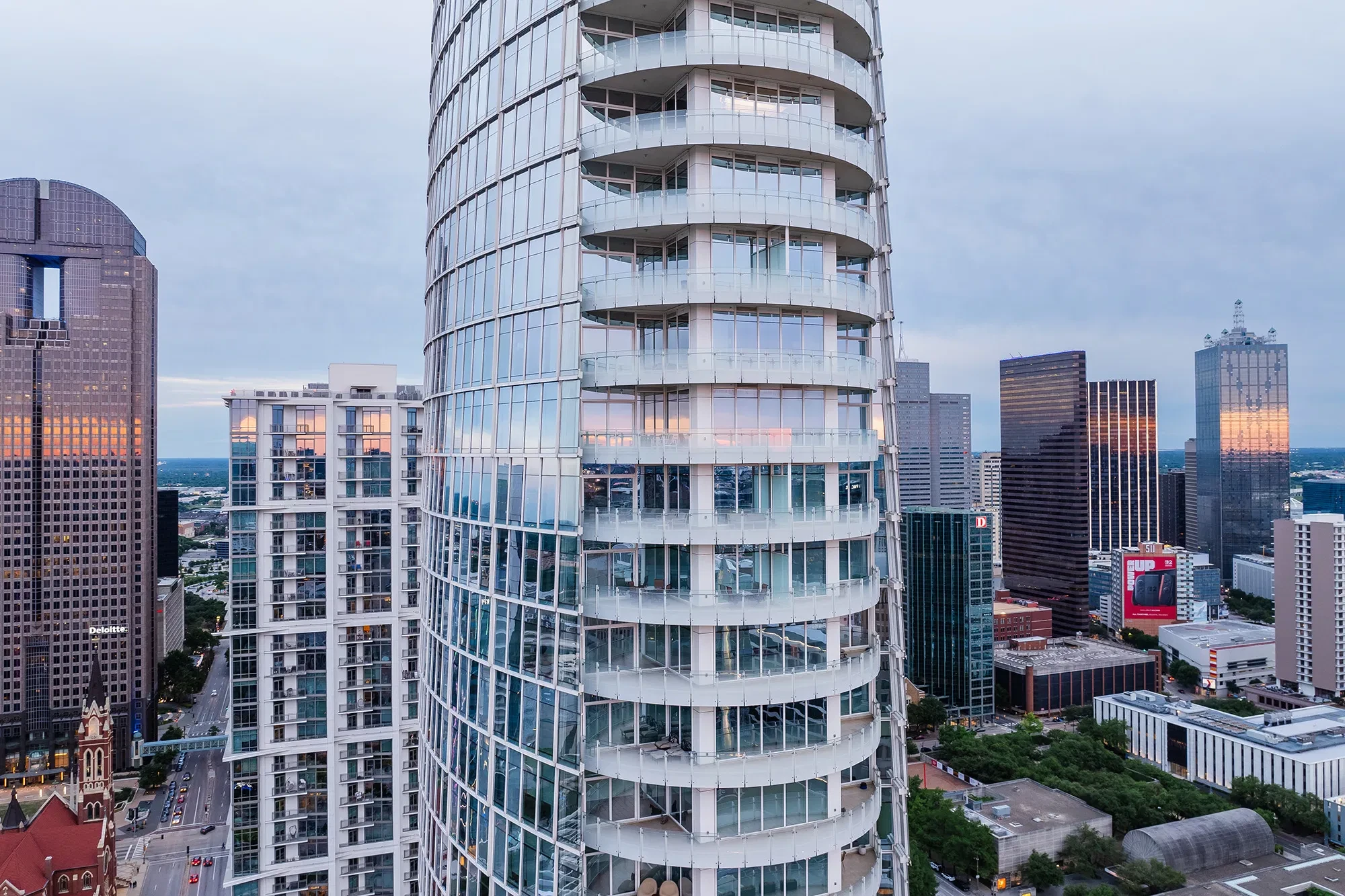 Museum Tower high-rise exterior in downtown Dallas — location of the Obsidian Walls Luxury Bar & Wall Feature project